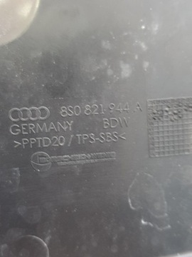 AUDI TT 8S VRSTVA BLATNÍKU 8S0821944A
