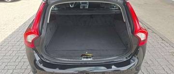 Volvo V60 I 2013 Volvo V60 Volvo V60 D6 AWD Plug-in Hybrid Summum 2.4 Hybryda Plug-in 220KM, zdjęcie 27