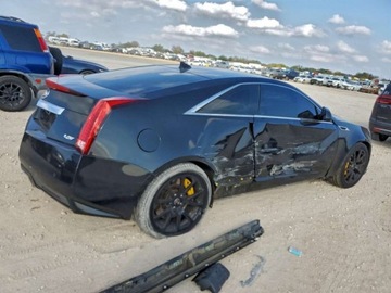 Cadillac CTS II 2011 Cadillac CTS V 2011 6.2 Benzyna 556KM, zdjęcie 3