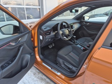 Skoda 2025 Skoda Kamiq Demo Monte Carlo 1.0 TSI DSG, zdjęcie 9