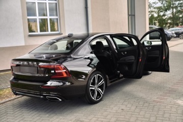 Volvo S60 III 2020 4 SZTUKI W OFERCIE__R-DESIGN__ 211KM __100% BEZWYPADKOWY, zdjęcie 19