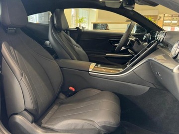 Mercedes CLE Coupe 2.0 300 258KM 2025 MERCEDES-BENZ CLE 300 4-Matic AMG Line 2.0 (258KM) 2025, zdjęcie 9