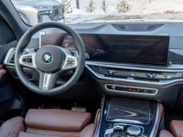 BMW X5 G05 SUV Facelifting 3.0 30d 298KM 2026 BMW X5 xDrive30d Sport Suv 3.0 (298KM) 2026, zdjęcie 9
