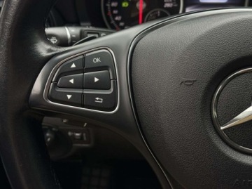 Mercedes GLA I Off-Roader Facelifting 1.6 180 122KM 2019 Mercedes-Benz GLA 180 7G-DCT CarPlayAndroidAuto Kamera cofania Asystent, zdjęcie 15