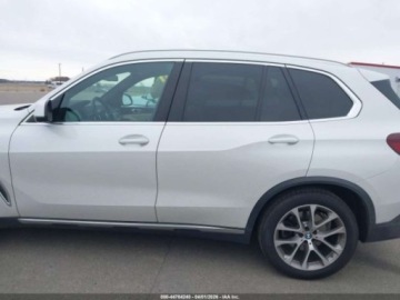 BMW X5 G05 2022 BMW X5 XDrive40I 2022 3.0 Benzyna 335KM, zdjęcie 1