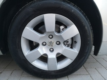 Peugeot 5008 I Minivan 2.0 HDi FAP 150KM 2011 Peugeot 5008 2,0 HDI 150KM Klimatronik ALU 16 7, zdjęcie 27