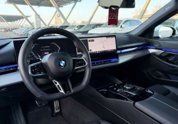 BMW Seria 5 G90-91 2025 BMW Seria 5 I wlasciciel Hak M Sport Gwarancja Bezwypadkowy FVAT23, zdjęcie 23