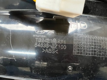 Центральное отделение для хранения вещей USB-зажигалка с подогревом сидений EU