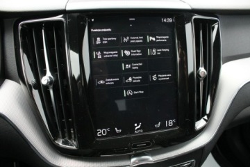 Volvo XC60 II Crossover D4 190KM 2018 Volvo XC 60 R-DESIGN 2.0 D4 190KM 4×4 AWD Salon Polska Finansowanie FV 23%, zdjęcie 24