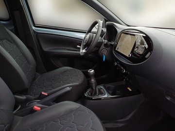 Toyota Aygo X 1.1 VVT-i 72KM 2025 Toyota Aygo X 1.0 VVTi Executive II (2014-) 1.0 VV, zdjęcie 8