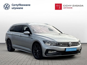 Volkswagen Passat B8 Variant 2.0 TDI BlueMotion SCR 190KM 2019 Volkswagen Passat TDI 190KM Highline R-Line Panorama Kam. 360 Keyless, zdjęcie 6