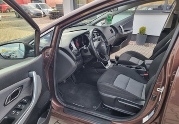 Kia Ceed II Kombi 1.6 GDI 135KM 2014 Kia Ceed 1,6 Benzyna 135KM 6-Biegow Led Serwis 1.6 Benzyna 135KM, zdjęcie 19