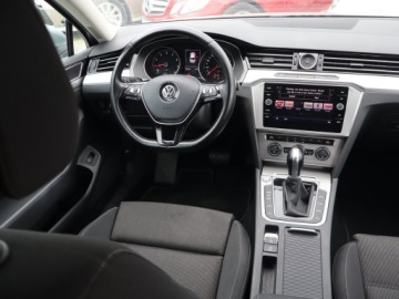 Volkswagen Passat B8 Limousine Facelifting 1.5 TSI EVO 150KM 2019 VW Passat 1.5 TSI, Salon Polska, Serwis ASO, zdjęcie 6