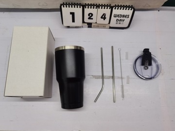 KUBEK TERMICZNY NA WODĘ TERMOS SAMOCHOD ZE STALI NIERDZEWNEJ Z SŁOMKĄ 30OZ