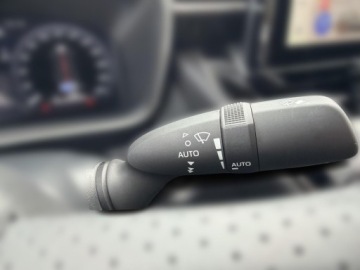 Toyota Corolla XII Sedan Facelifting 1.8 Hybrid 140KM 2025 Toyota Corolla 1.8 Hybrid GR Sport Seria E21 (2019, zdjęcie 19