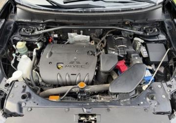 Mitsubishi Outlander II 2.0 MIVEC 147KM 2010 Mitsubishi Outlander 2.0 147KM Alkantara CLIMATRONIC Bezwypadkowy Serwis D, zdjęcie 14