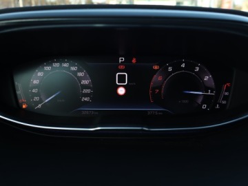 Peugeot 3008 II Crossover Facelifting  1.2 PureTech 130KM 2023 Peugeot 3008 1.2 PureTech, Salon Polska, zdjęcie 10