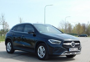 Mercedes GLA II 2023 Mercedes-Benz GLA 250e HYBRYDA PLUG-IN z Gwarancja VAT23 1.3 Benzyna, zdjęcie 2