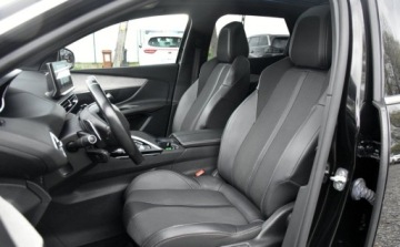 Peugeot 3008 II Crossover Facelifting  1.5 BlueHDi 130KM 2022 Peugeot 3008 SKORA Alusy LED Navi. BLIS linne assist Grzane fotele 1.5, zdjęcie 13