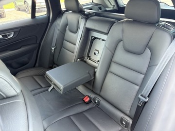 Volvo V60 II  2024 Volvo V60 V60 T6 Plug-In 350KM | AWD | Plus Dark |, zdjęcie 28