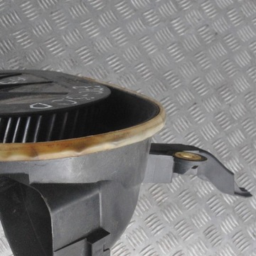 7812061 7811026 POUZDRO FILTRU VZDUCHU 3.0 D 173 2008 BMW X5 (E70)