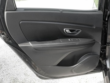 Renault Grand Scenic III 1.6 dCi 130KM 2017 Renault Scenic 1.6 dCi 130KM 7.os Cz.park 2 stref, zdjęcie 24