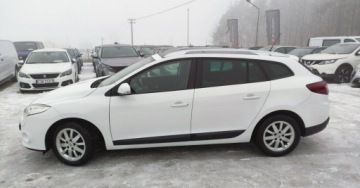 Renault Megane III Grandtour 1.6 16v 110KM 2011 Renault Megane 3 III 1.6i 110kM Klima Panorama Czujniki Temp. Grzane Fotel, zdjęcie 10