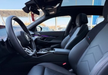 BMW Seria 5 G90-91 2025 BMW Seria 5 I wlasciciel M Pro Pakiet Hak Gwarancja Bezwypadkowy FVAT, zdjęcie 28