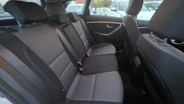 Hyundai i30 II Wagon Facelifting 1.6 CRDi 136KM 2015 Hyundai i30 ledy super stan, zdjęcie 17