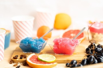 НАБОР ОДНОРАЗОВЫХ ДЕСЕРТНЫХ СТАКАНОК Кружка Десертные чашки + ложки