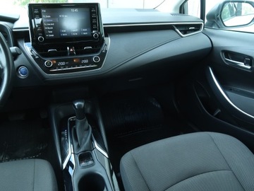 Toyota Corolla XII Sedan 1.8 Hybrid 122KM 2021 Toyota Corolla 1.8 Hybrid, Salon Polska, zdjęcie 7