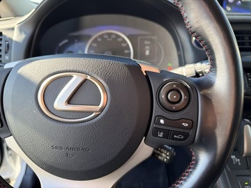 Lexus CT Hatchback 5d Facelifting 2017 200h 136KM 2020 Lexus CT 200h Elegance EU6 200h Elegance Comfort L, zdjęcie 25