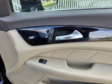 Mercedes CLS W218 Coupe 250 CDI BlueEFFICIENCY 204KM 2013 MERCEDES CLS 250 CDI 2.2l diesel 204KM Przebieg: 137,768km Zadbane wnętrze, zdjęcie 36