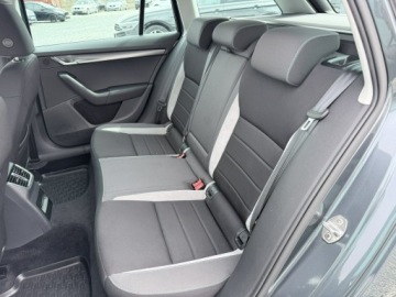 Skoda Octavia III Kombi 2.0 TDI 150KM 2016 Škoda Octavia Skoda Octavia 2.0TDi 150KM 2015r, zdjęcie 14