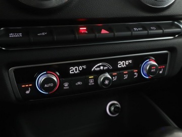 Audi A3 8V 2017 Audi A3 Sportback 1.4TFSI e-tron Design, zdjęcie 27