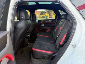 Bentley Bentayga 2021 Bentley Bentayga Speed 2021 6.0 Benzyna 626KM, zdjęcie 15
