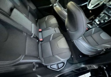 Volvo V40 II Hatchback 2.0 T2 DRIVE-E 122KM 2016 Volvo V40 Volvo V40 T2 Drive-E Summum 2.0 Benzyna 122KM, zdjęcie 20