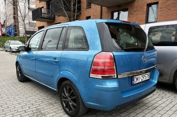 Opel Zafira B 2.2 DIRECT ECOTEC 150KM 2005 Opel Zafira Automat 7os hak webasto grzane fot..., zdjęcie 3