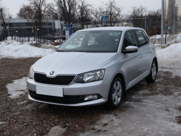 Skoda Fabia III Hatchback 1.2 TSI 110KM 2015 Skoda Fabia 1.2 TSI, Salon Polska, DSG, Klima, zdjęcie 1