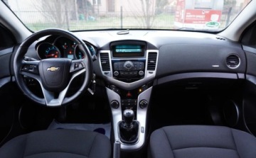 Chevrolet Cruze Sedan 1.6 16V DOHC 124KM 2012 Chevrolet Cruze Bezwypadkowy Serwisowany 1-Wlasciciel Klimatyzacja Tempoma, zdjęcie 7