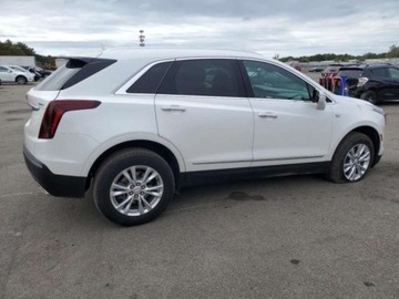 Cadillac 2022 Cadillac XT5 2022, 2.0L, 4x4, LUXURY, od ubezpieczalni 2.0 Benzyna 235KM, zdjęcie 3