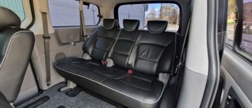 Hyundai H1 II Wagon 2.5 CRDi 170KM 2010 Hyundai H-1 TRAVEL 2.5 CRDI 170KM Skora 8 Foteli 2xKlima 2.5 Diesel 170KM, zdjęcie 9