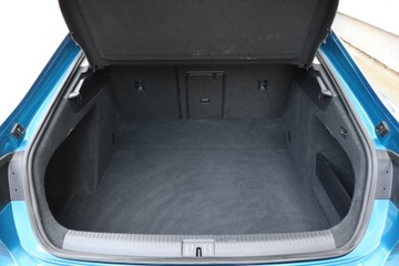 Volkswagen Arteon Fastback Facelifting 2.0 TDI SCR 150KM 2021 VW Arteon 2.0 TDI, Serwis ASO, Automat, VAT 23%, zdjęcie 13