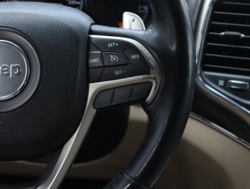 Jeep Grand Cherokee IV Terenowy Facelifting 3.0 V6 CRD 250KM 2013 Jeep Grand Cherokee 3.0 CRD, Salon Polska, 246 KM, zdjęcie 21