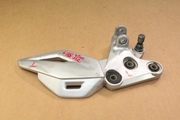SUZUKI GSR 750 11-16 SET PODNÓŻEK PRAWY PRZÓD