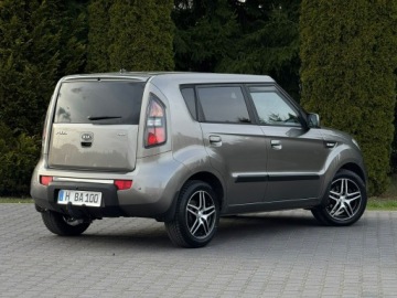 Kia Soul I Crossover 1.6 CRDI VGT 128KM 2009 Kia Soul I 1.6 CRDI Attract, zdjęcie 11