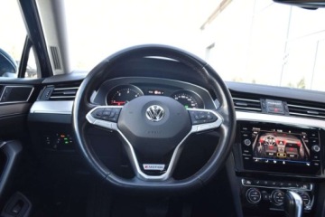 Volkswagen Passat B8 Variant Facelifting 2.0 TDI 240KM 2020 Volkswagen Passat 2.0 TDI 240KM 4x4 Elegance NAVI Podgrz.Szyba Webasto 18, zdjęcie 11