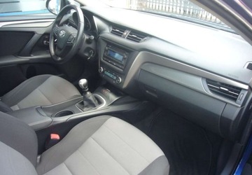 Toyota Avensis III Sedan Facelifting 2015 1.8 Valvematic 147KM 2017 Toyota Avensis Toyota Avensis 1.8 Active 1.8 Benzyna 147KM, zdjęcie 15