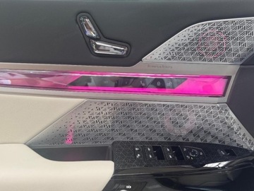 BMW Seria 7 G70 Sedan 3.0 40d 299KM 2026 BMW Seria 7 740d xDrive Sport Sedan 3.0 (299KM) 2026, zdjęcie 16