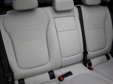 Mercedes GLC C254/X254 Coupe 2.0 300 258KM 2025 MERCEDES-BENZ GLC 300 4-Matic AMG Line 2.0 (258KM) 2025, zdjęcie 10